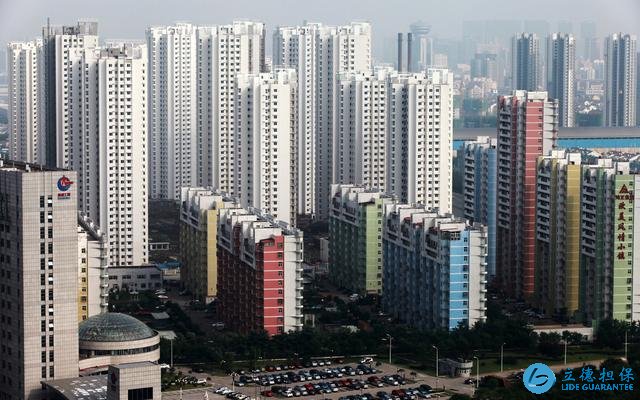 未來(lái)，房子是“粥少僧多”還是“沒人要”?4個(gè)字告訴你答案