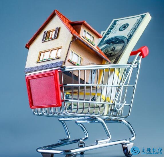 樓市冷清,房價或易跌難漲, 多能跌多少?2位開發商透露了限度